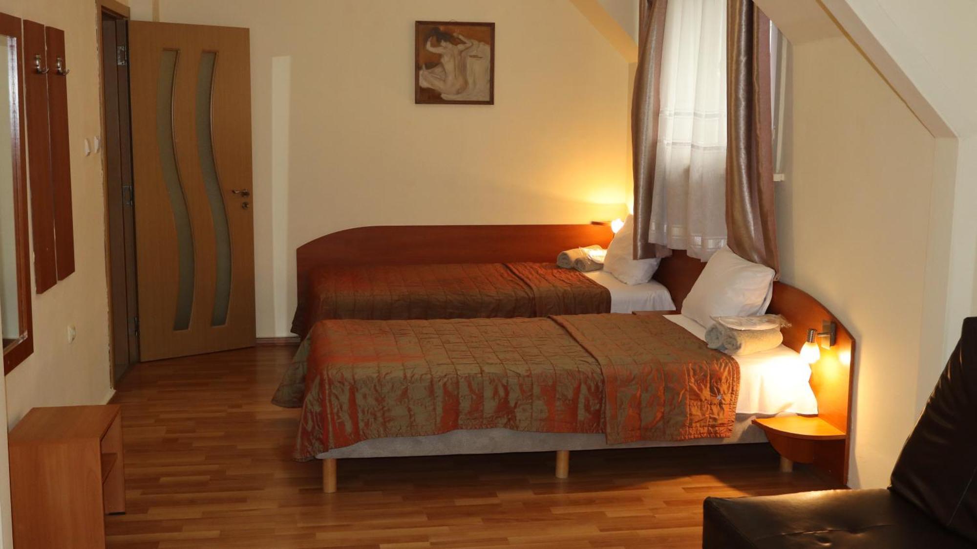 Hotel Palitra Varna Luaran gambar