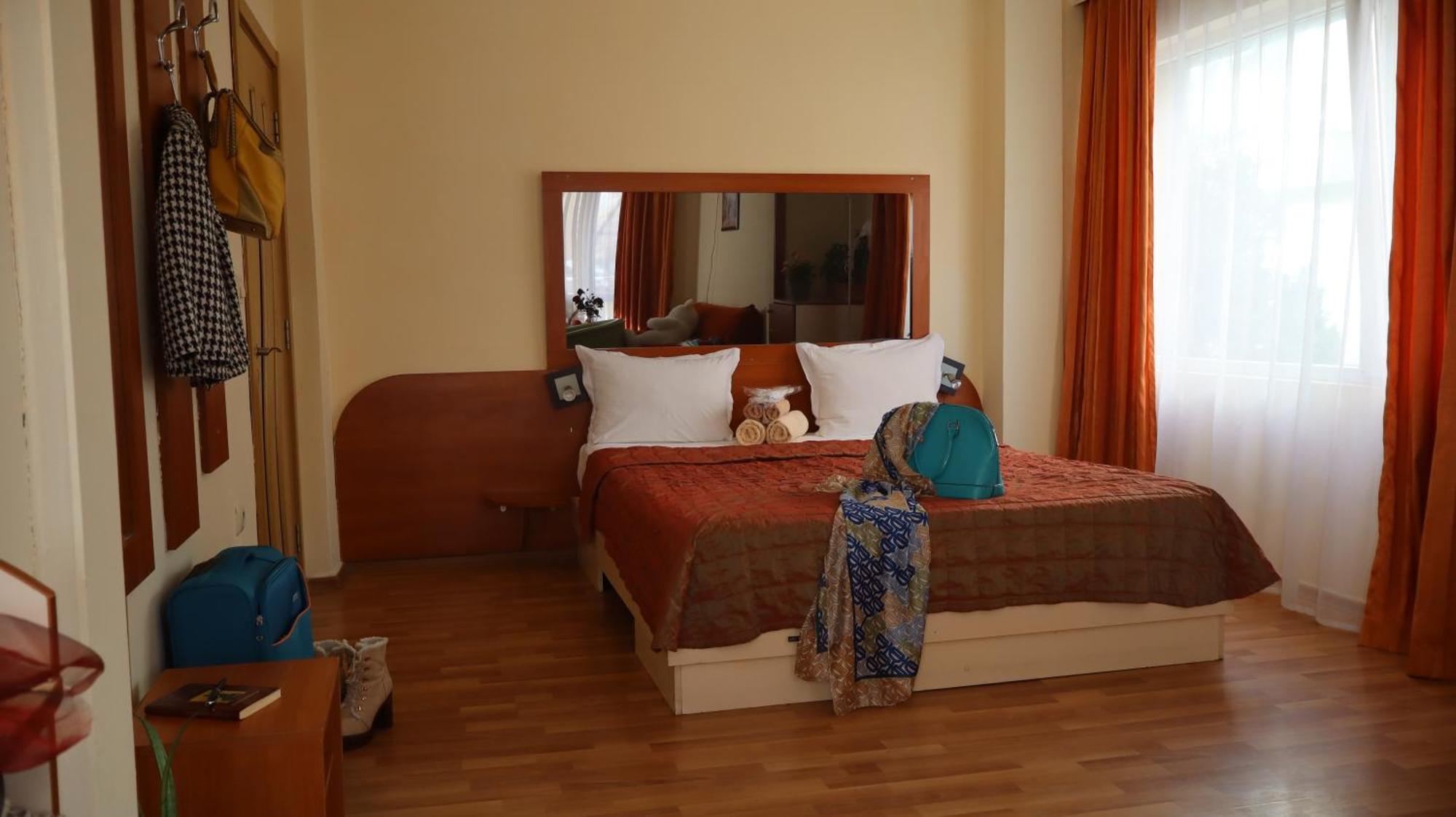 Hotel Palitra Varna Luaran gambar
