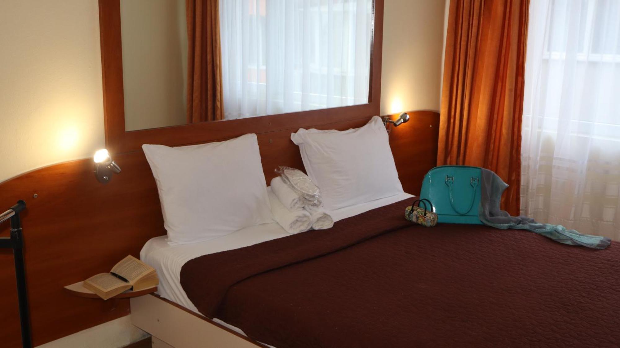 Hotel Palitra Varna Luaran gambar