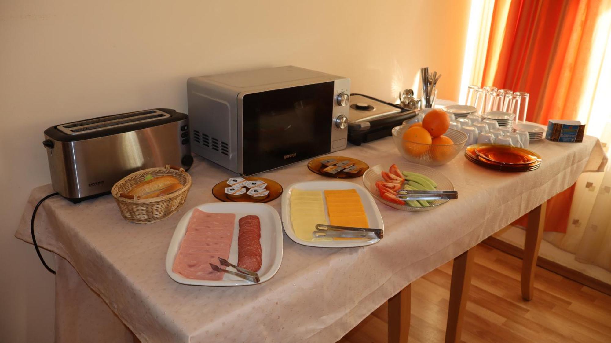 Hotel Palitra Varna Luaran gambar