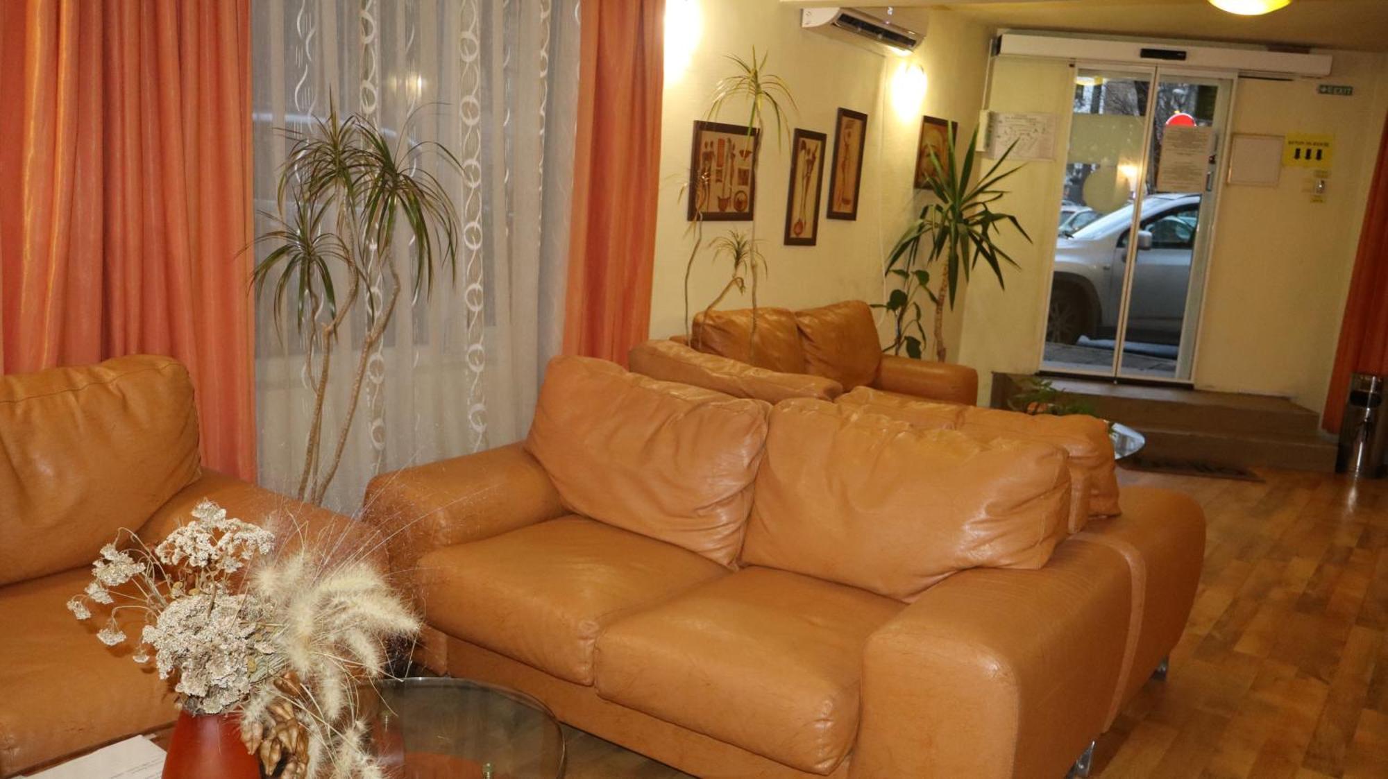 Hotel Palitra Varna Luaran gambar
